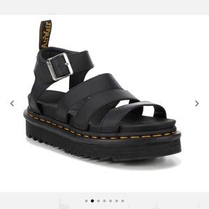 WOMEN'S DR. MARTENS BLAIRE PLATFORM SANDALS